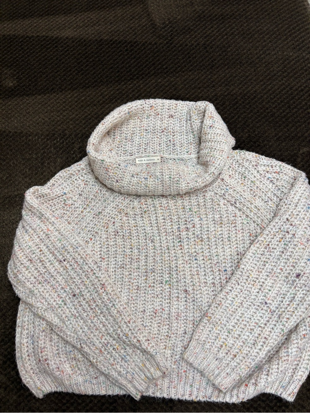 moon & madison Cream Speckled Turtleneck Sweater